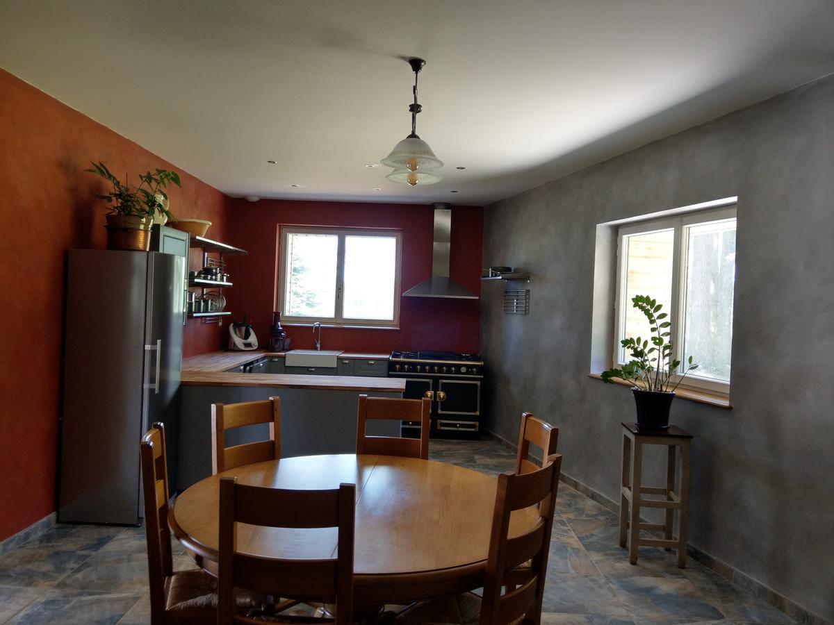 Les Chambres D'Hotes De La Frissonnette Auzelles Kültér fotó